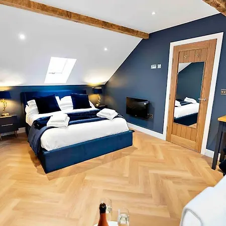 Luxury Barn With Hot Tub & Cinema Room, Nr Skipton 別荘 Lothersdale